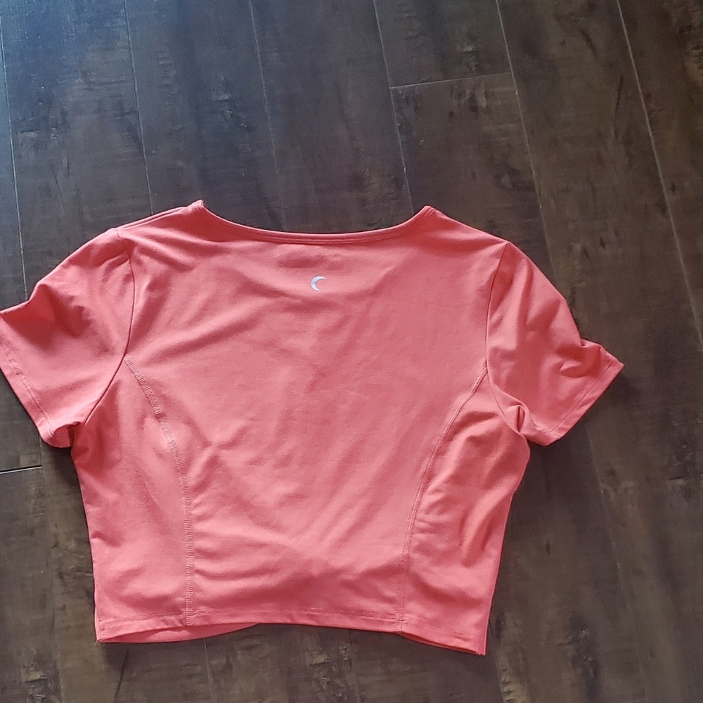 ZYIA Coral/Orange Twist Crop Top